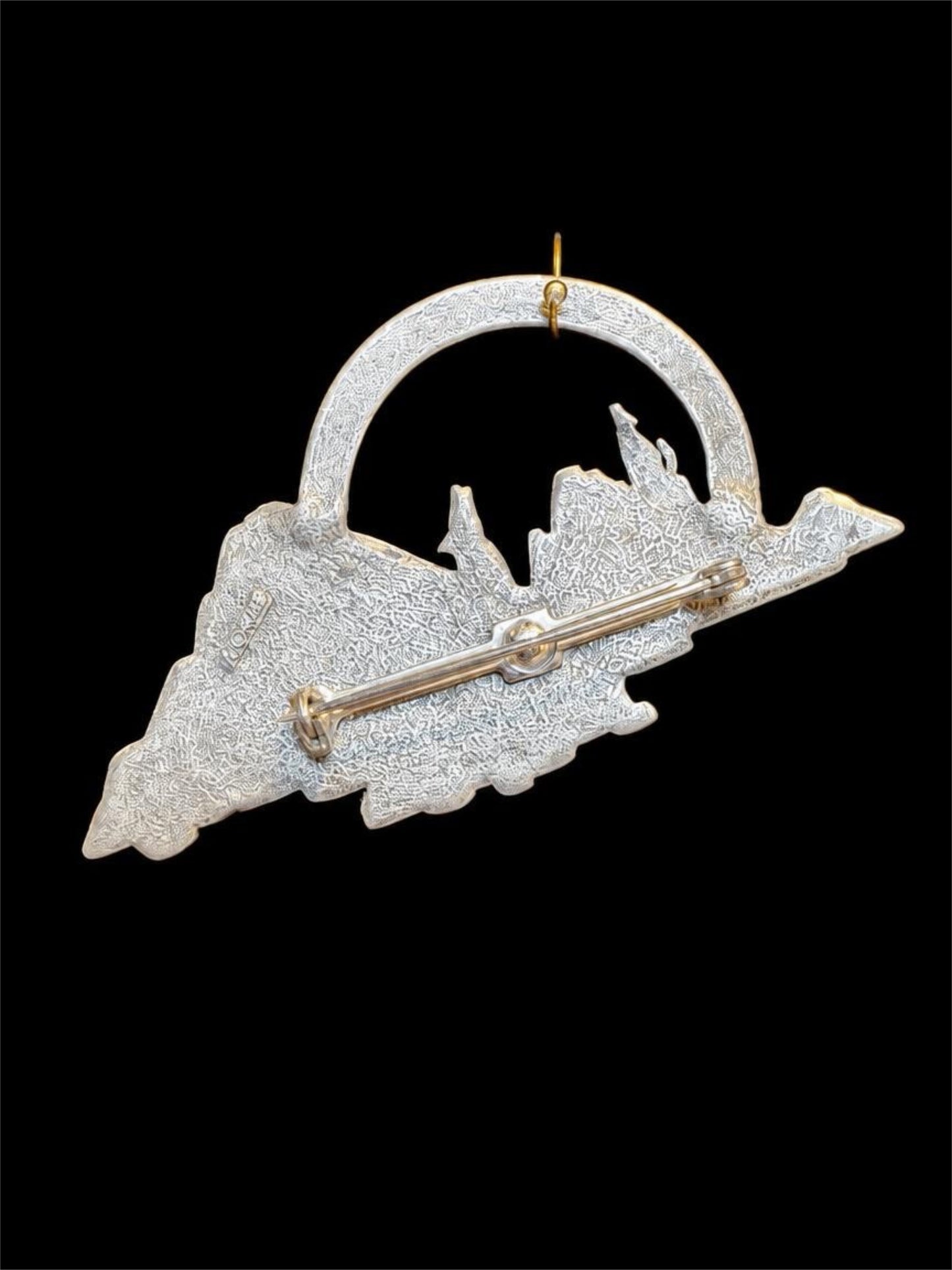 JJ 1988 HOWL @ MOON PEWTER BROOCH