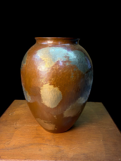 VINTAGE HANDMADE JAPANESE COPPER VASE