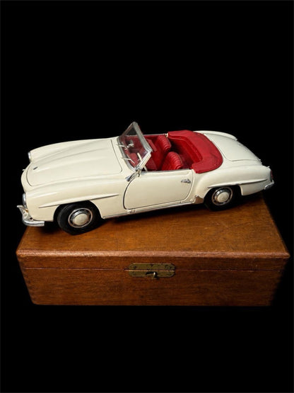MAISTO SPECIAL EDITION 1955 MERCEDES BENZ