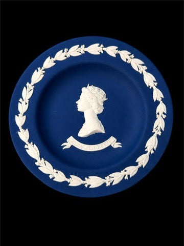 WEDGWOOD QUEEN ELIZABETH DISH