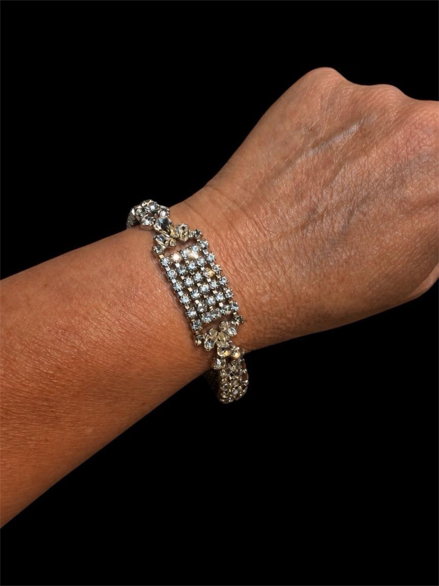 RHINESTONE BRACELET