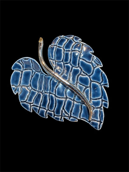 VINTAGE ULTRA BLUE ENAMEL LEAF BROOCH