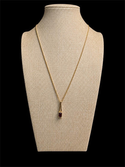 AVON 1975 "PLAZA IV" NECKLACE