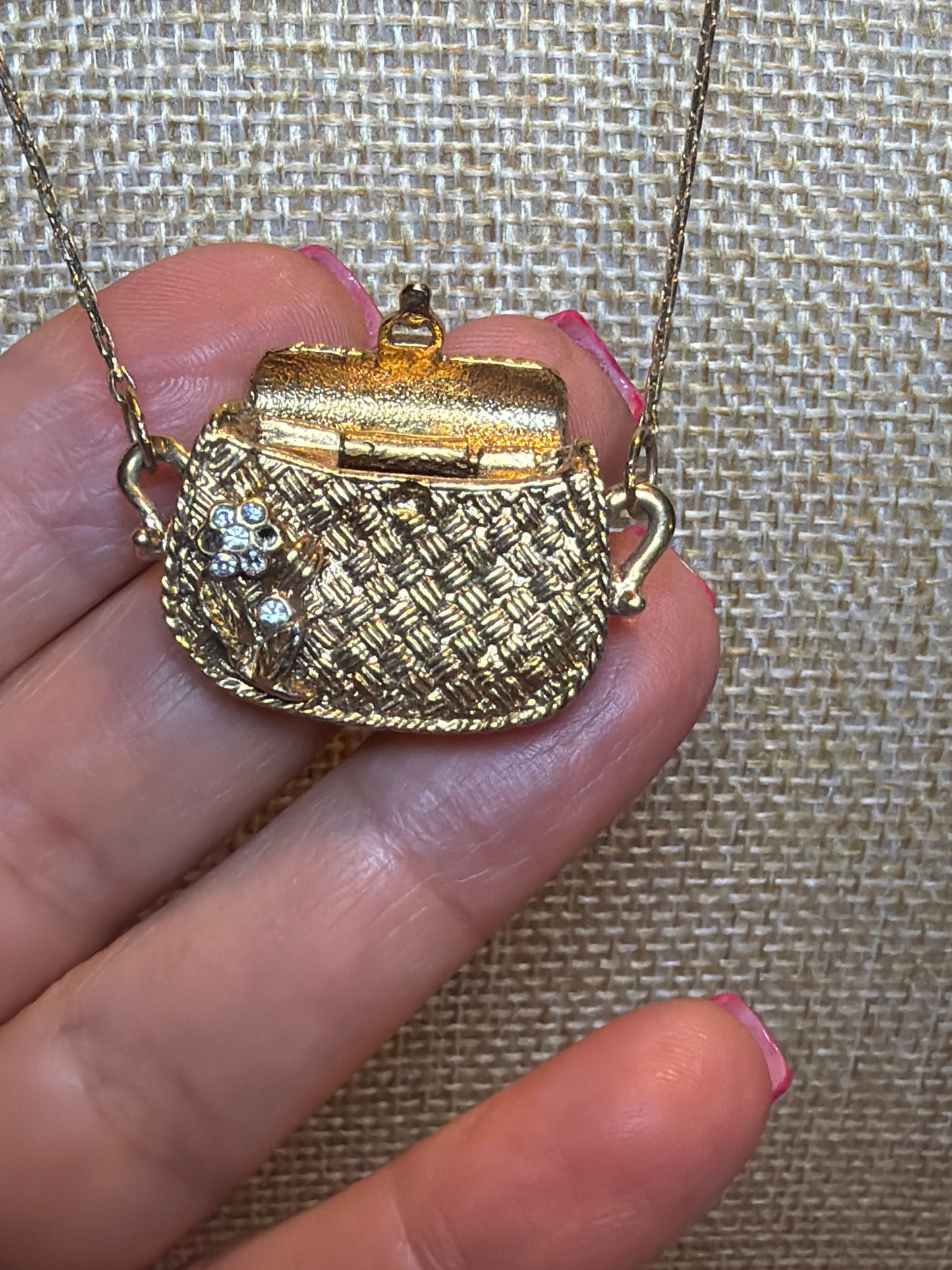 1928 GOLD & RHINESTONE PURSE NECKLACE