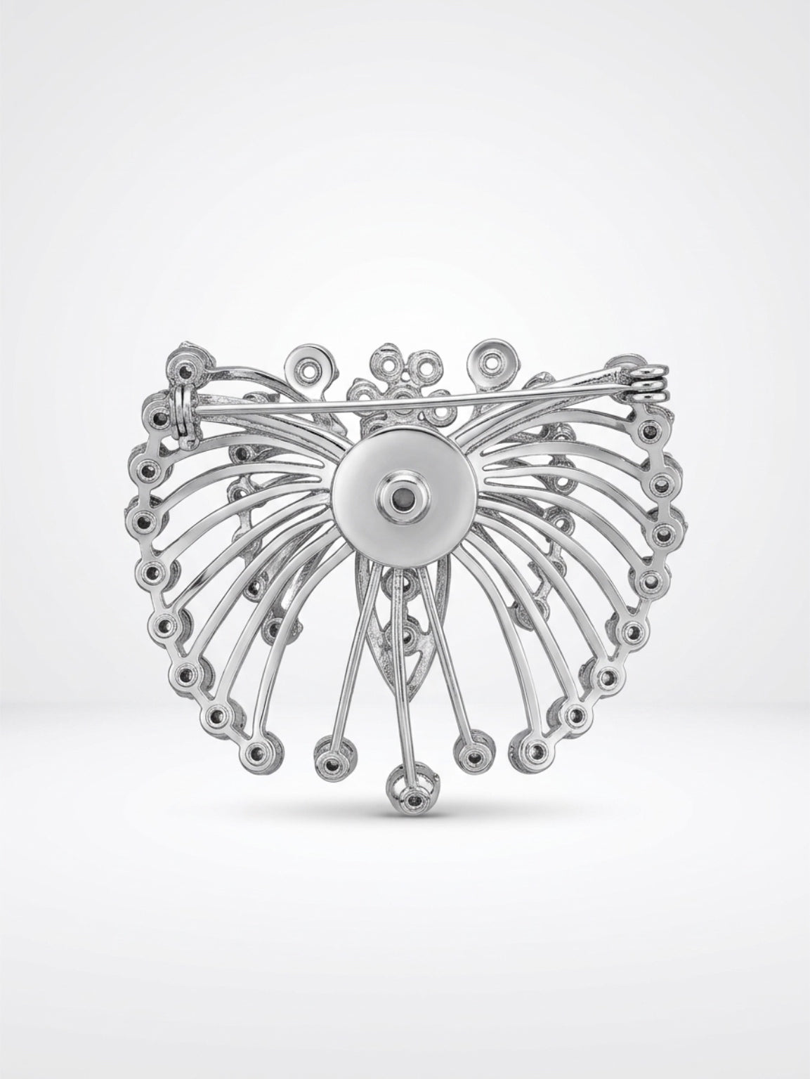 VINTAGE WINGED RHINESTONE BROOCH