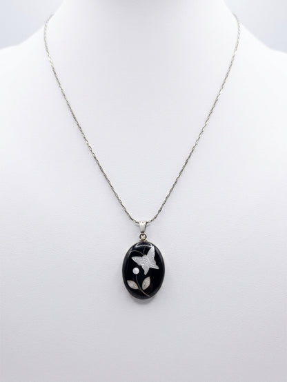 VINTAGE MOTHER OF PEARL  BUTTERFLY INLAY NECKLACE