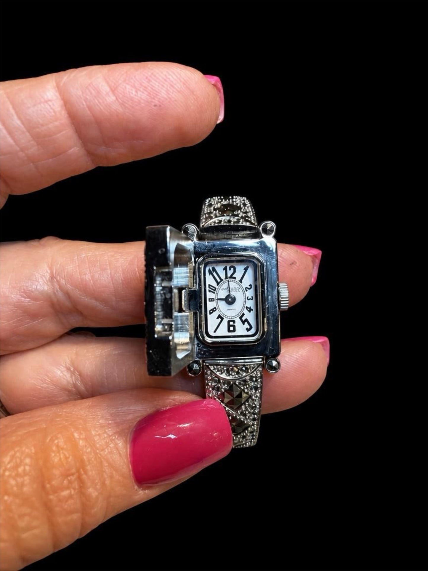 ANNE KLEIN WATCH
