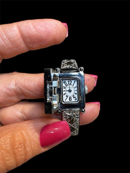 ANNE KLEIN WATCH