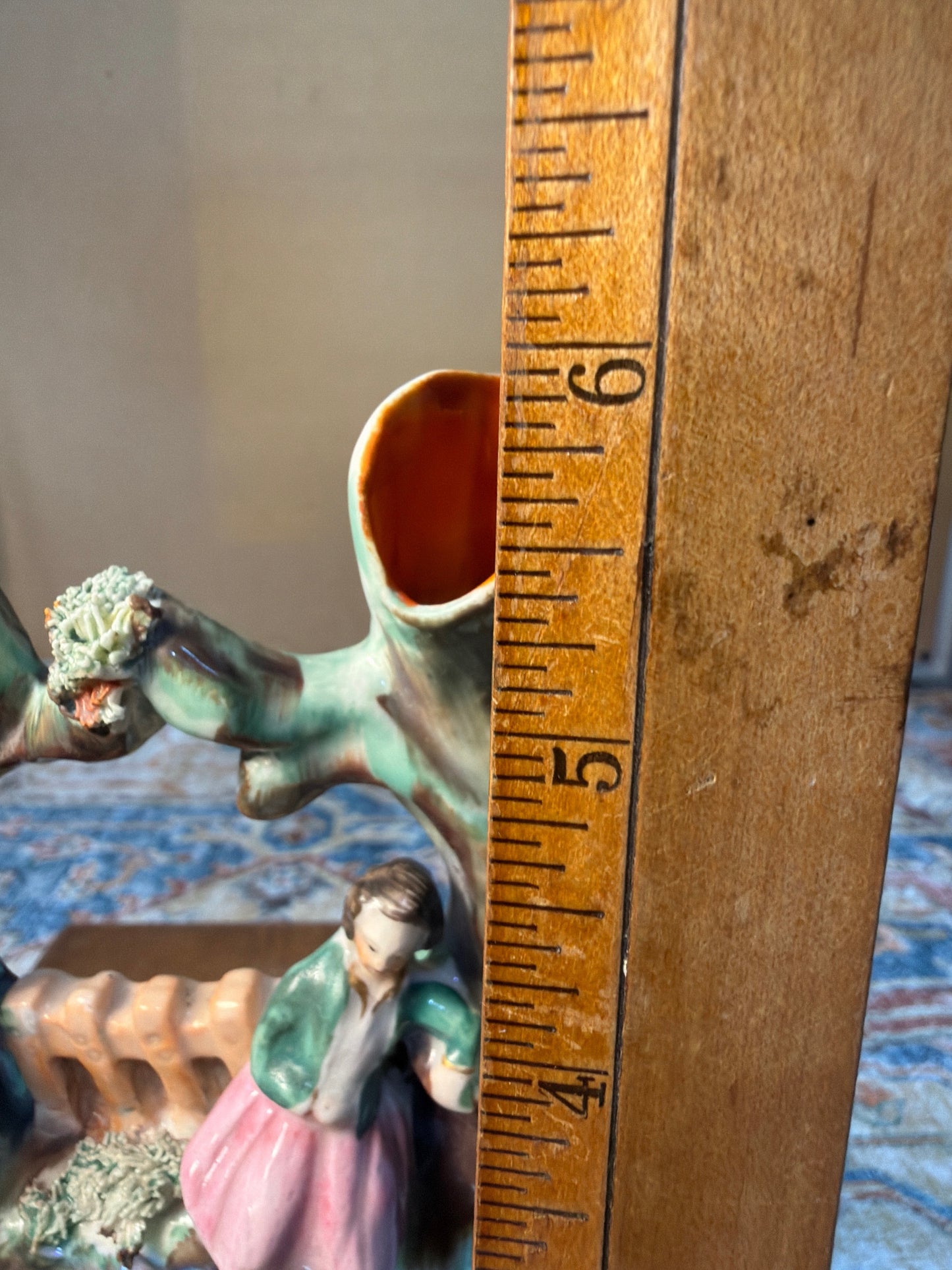 ANTIQUE VICTORIAN STAFFORDSHIRE SPILL VASE