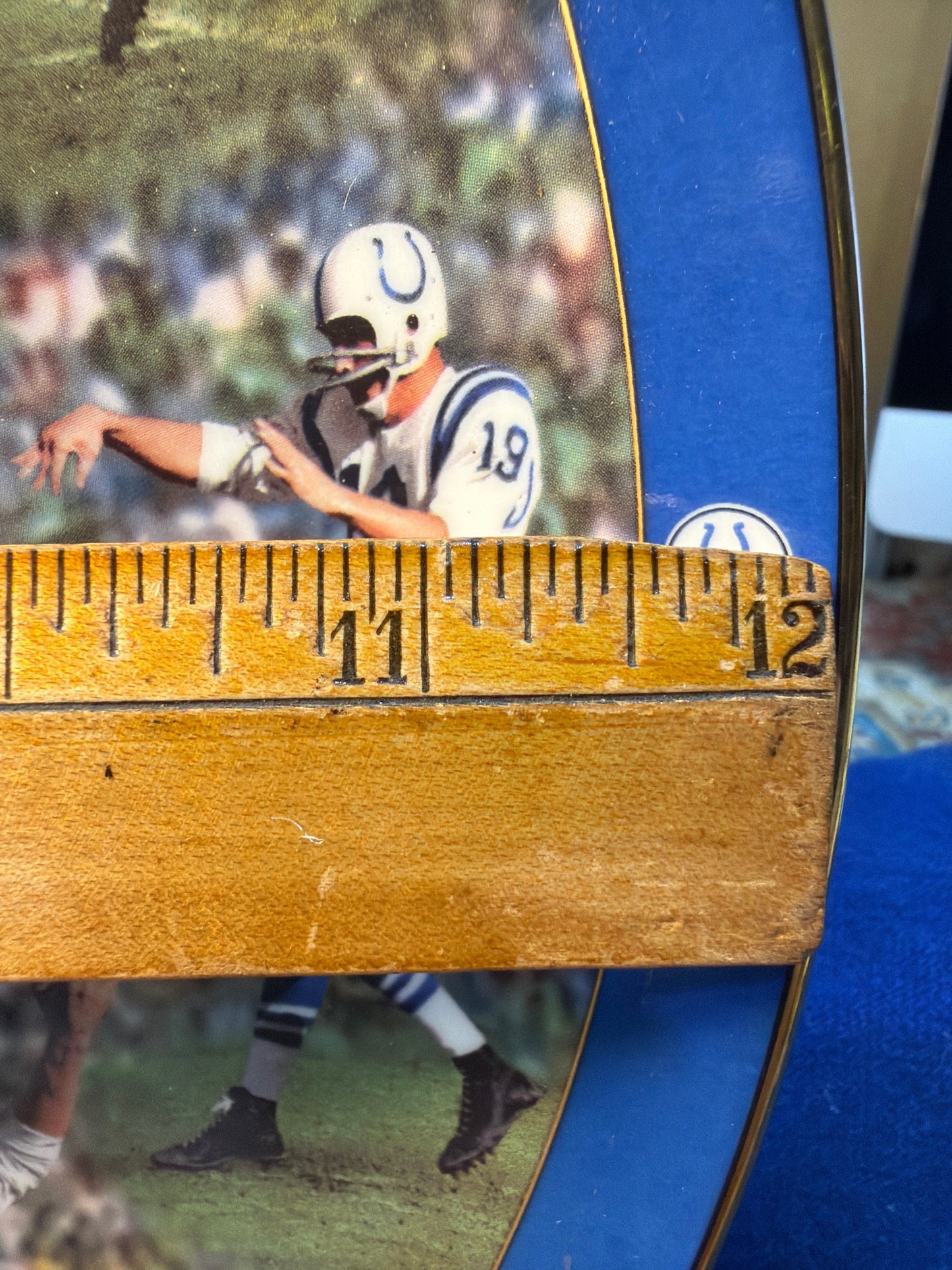 JOHNNY UNITAS BALTIMORE COLTS TRIBUTE PLATE & HAT