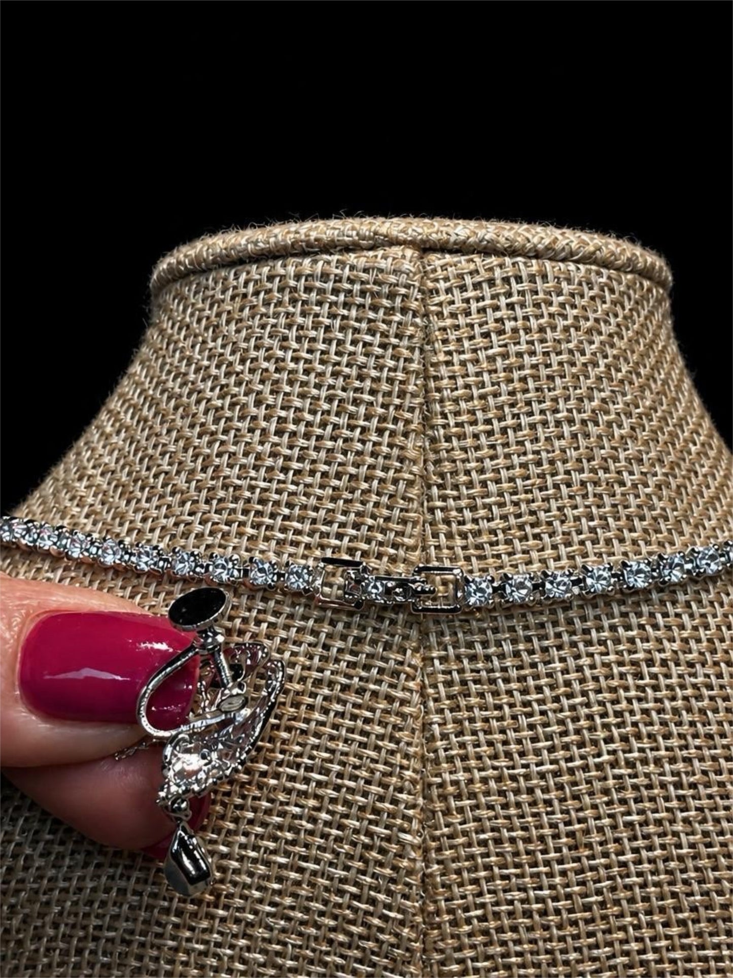 RHINESTONE & SILVER NECKLACE W/ EARRINGS SET