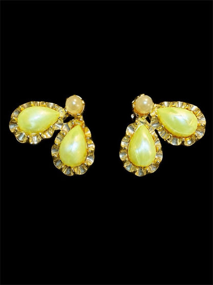VINTAGE GOLD & PEARL EARRINGS