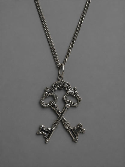 VINTAGE MASONIC CROSSED KEYS NECKLACE