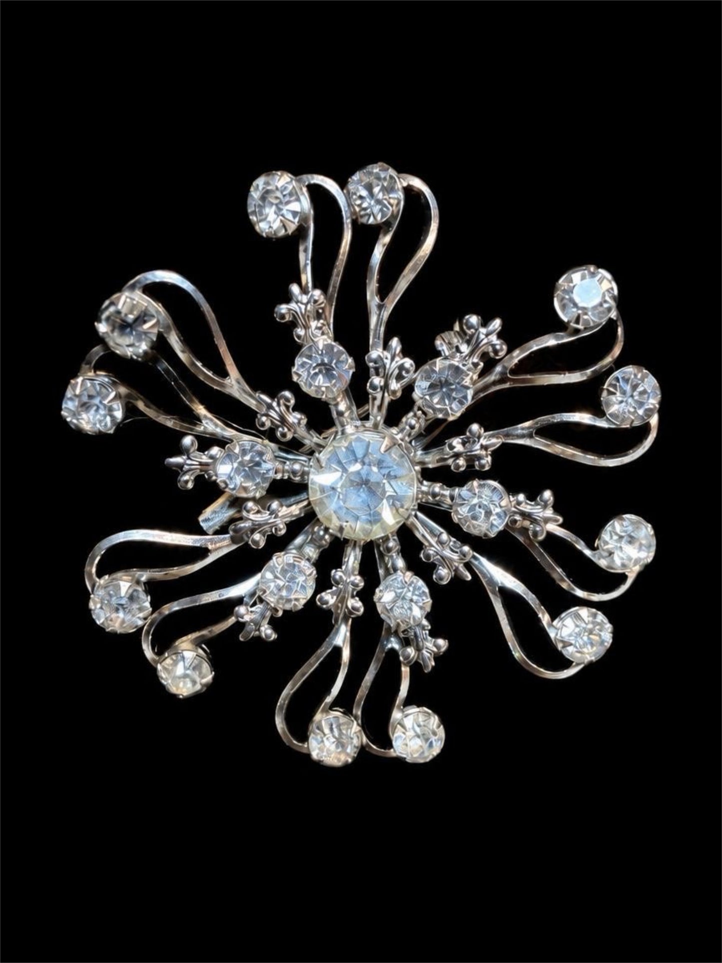 VINTAGE RHINESTONE BROOCH