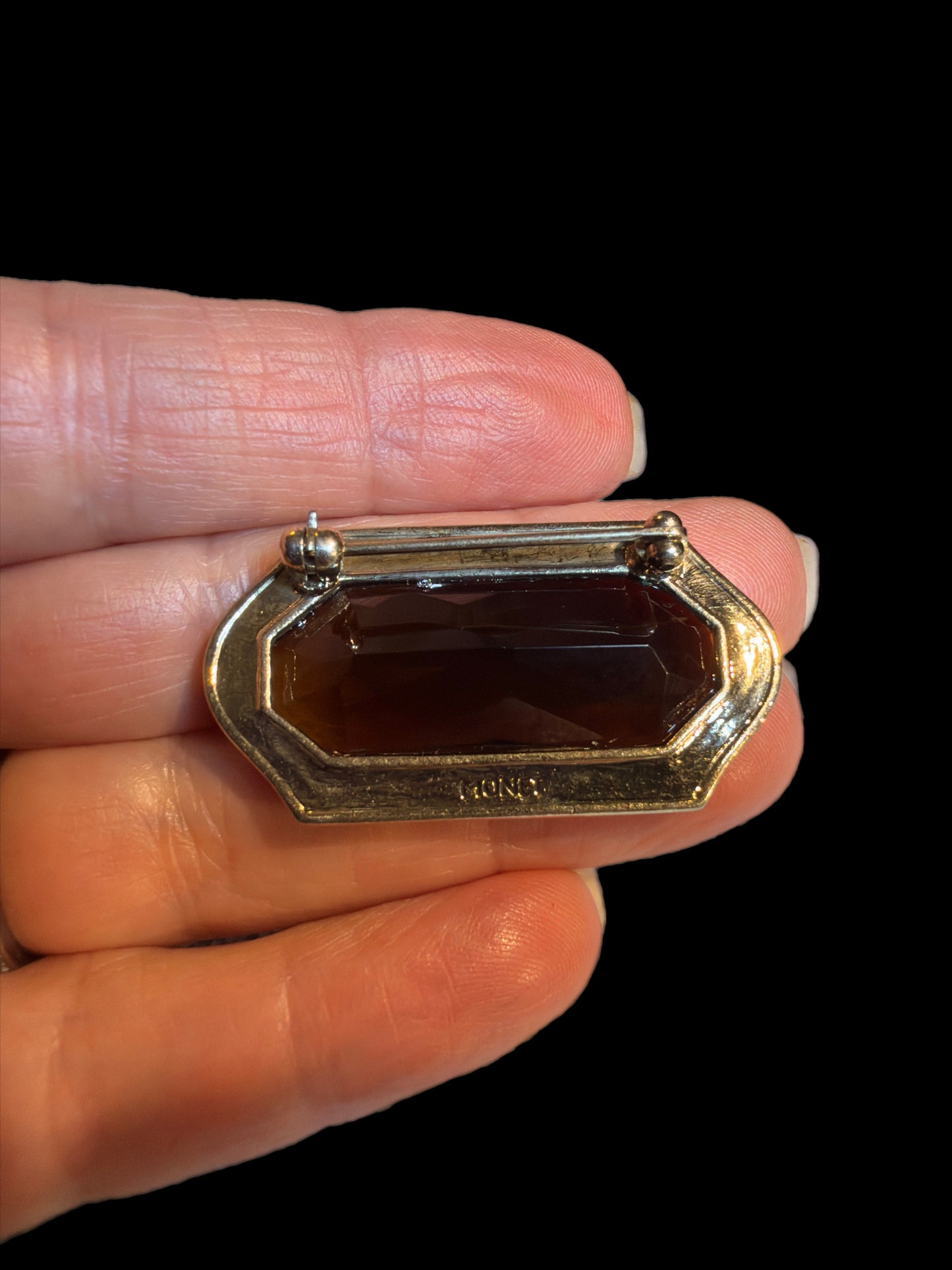 MONET SMOKEY GLASS BROOCH