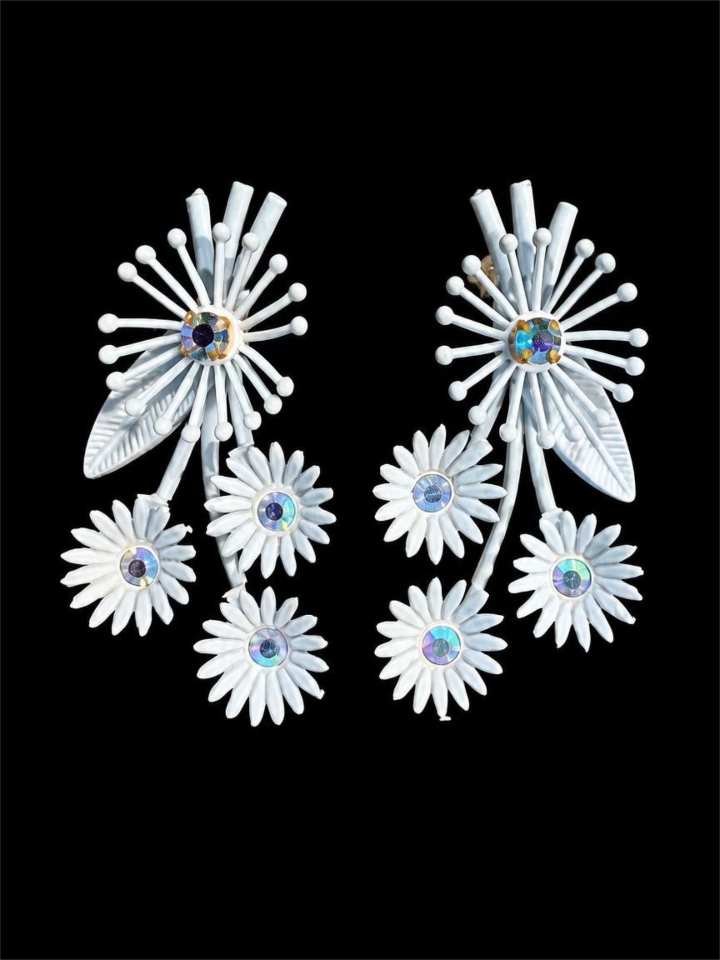 VINTAGE GERMAN WHITE FLORAL EARRINGS