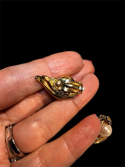 MARVELLA GOLD & PEARL EARRINGS