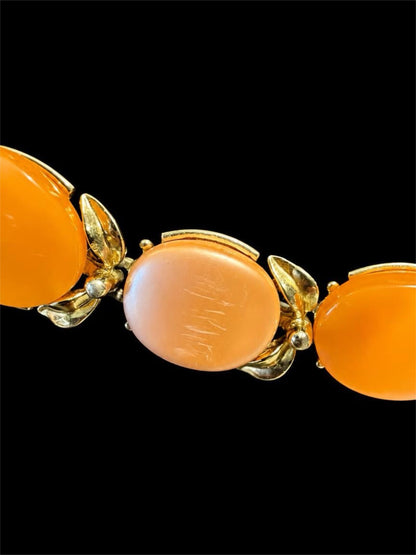 VINTAGE PEACH THERMOSET BRACELET