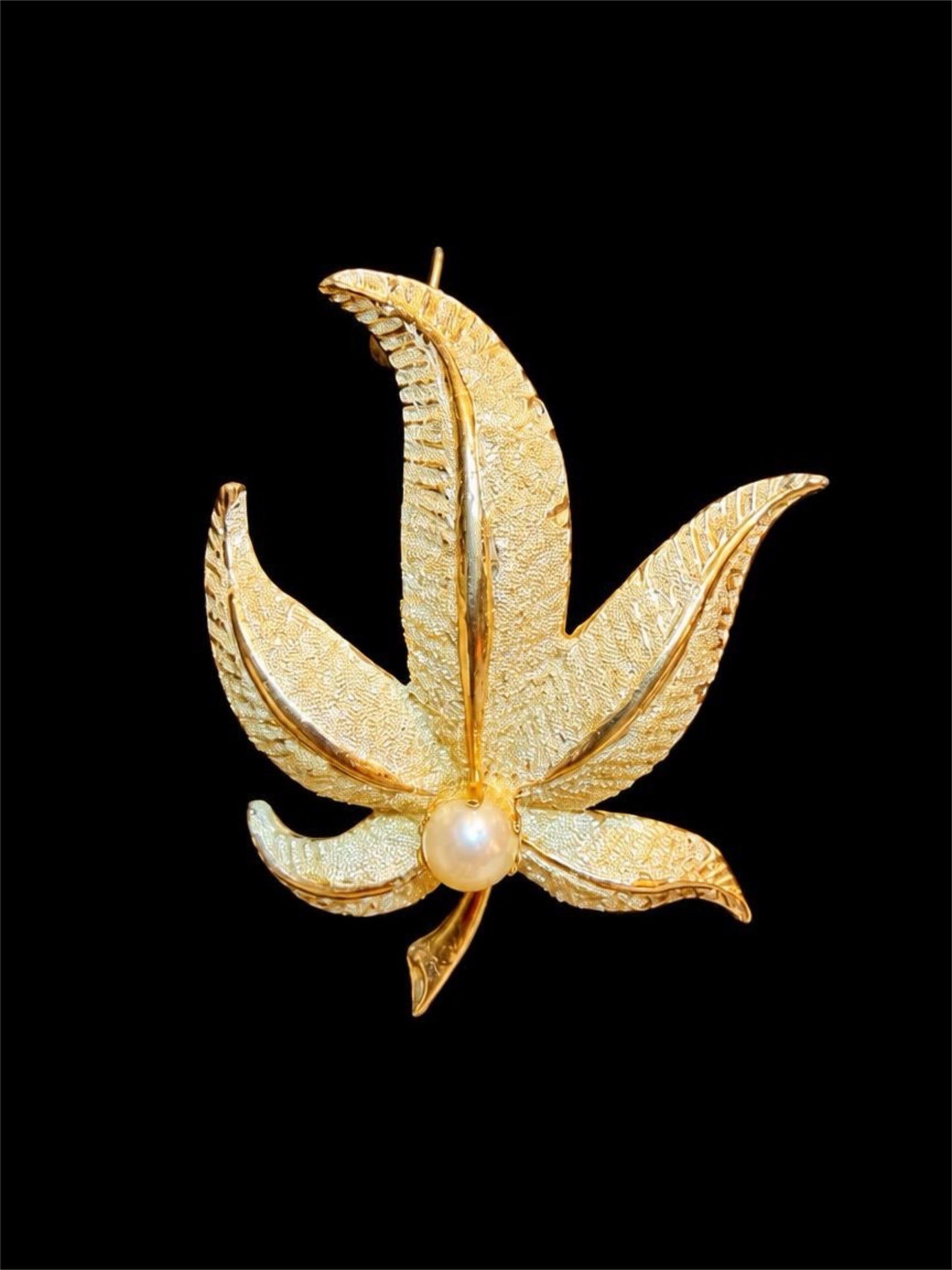 KRAMER GOLD & PEARL LEAF BROOCH