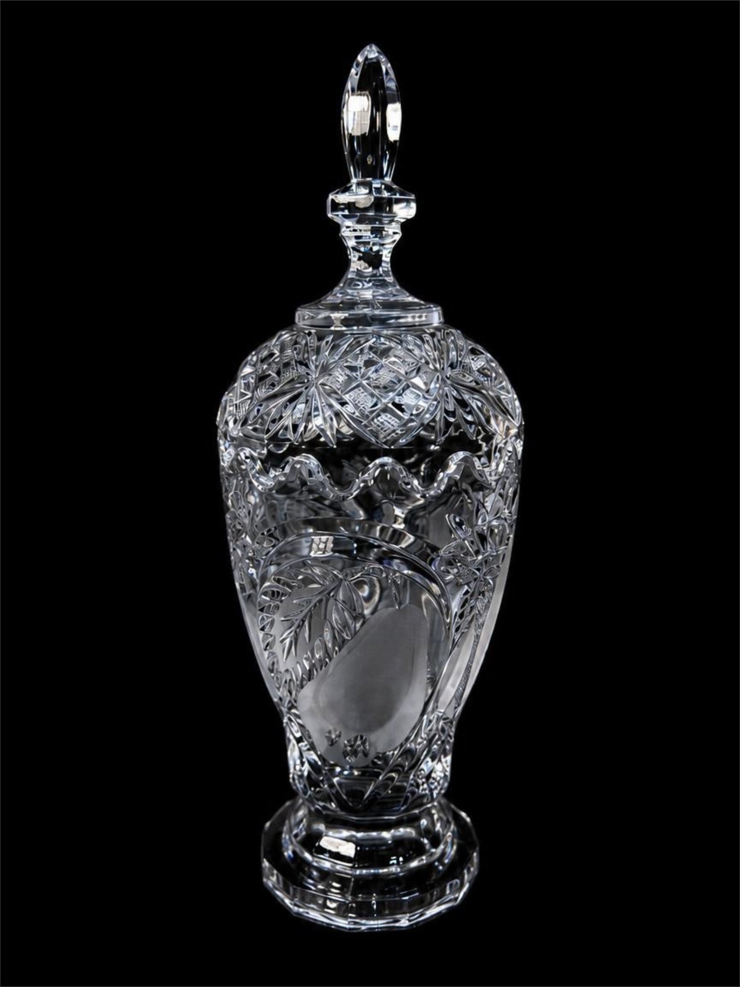 BEYER CRYSTAL CANDY DISH MADE IN GERMANY