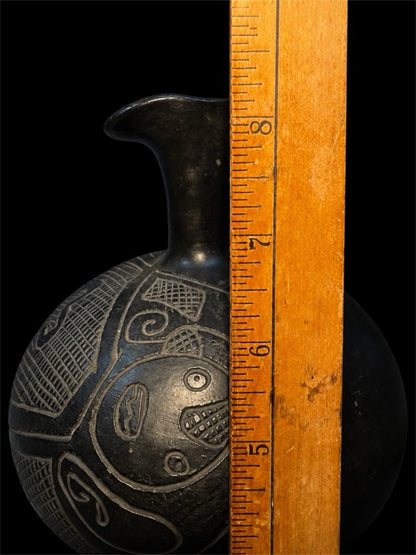 CHIMU BLACKWARE STIRRUP SPOUT VESSEL