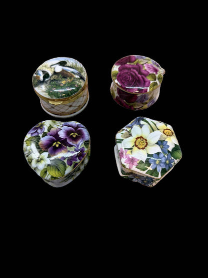 4 AYSHFORD FINE BONE CHINA TRINKET DISHES