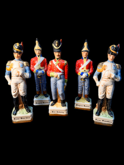 5 VINTAGE BRITISH SOLDIERS