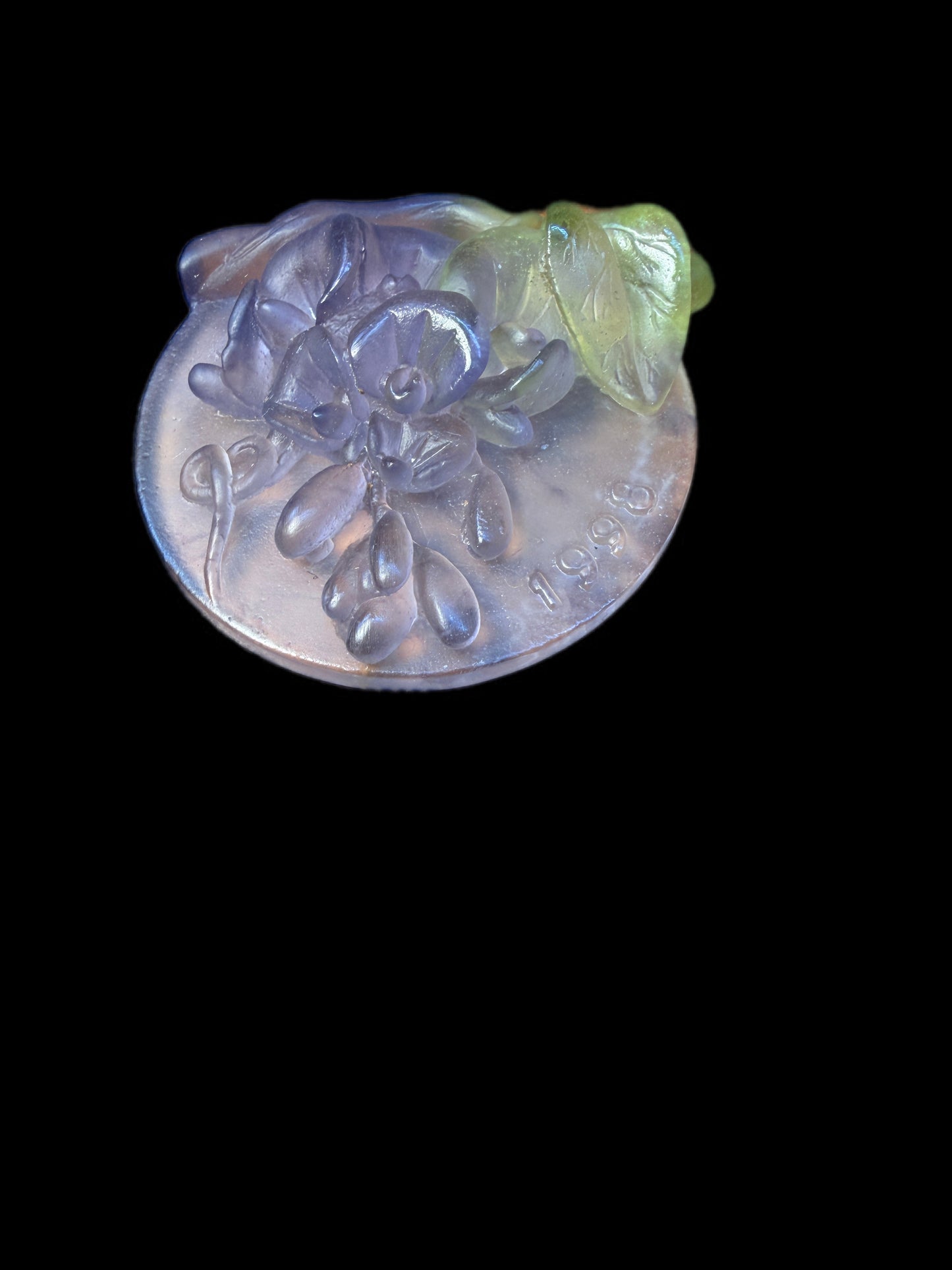 1998 SIGNED DAUM FRANCE PÂTE DE VERRE GLASS MEDALLION