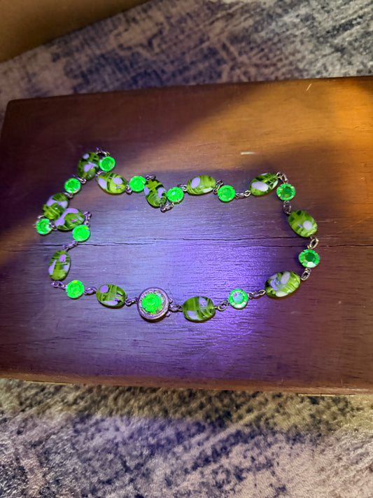 AMAZING URANIUM NECKLACE AND CLOSURE