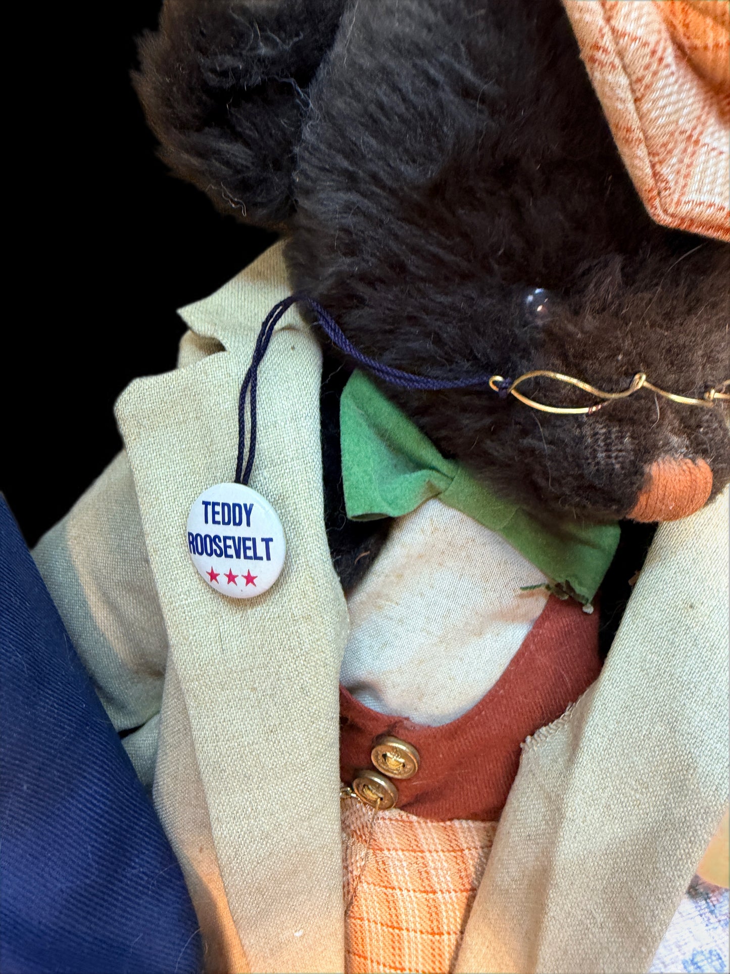 TEDDY B & TEDDY G ROOSEVELT TEDDY BEARS