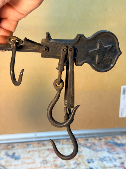 ANTIQUE HANGING BALANCE BEAM SCALE
