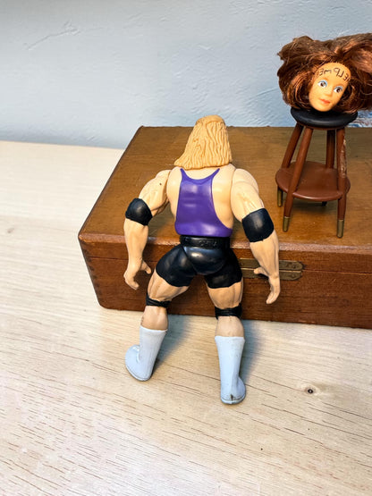 1996 AL SNOW WRESTLING FIGURE WITH PROPS
